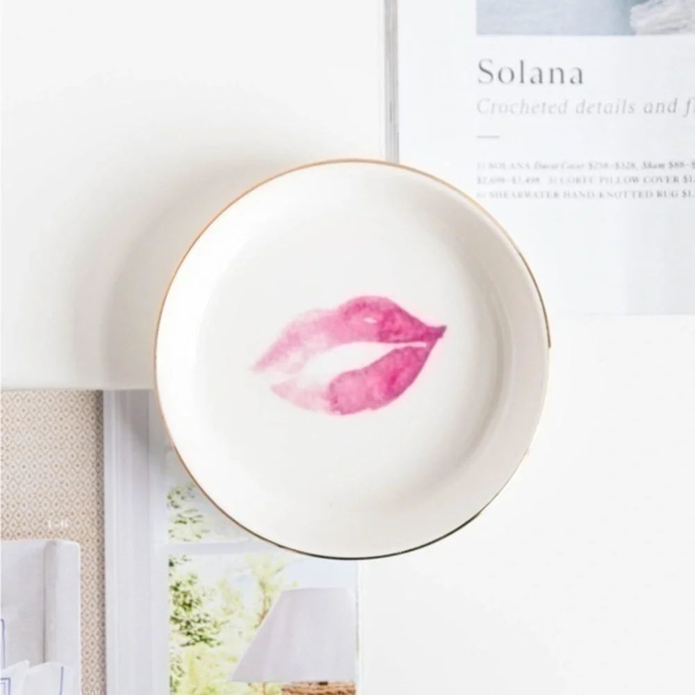 Jewelry Dish Lips/Lipsticks Ceramic Deco